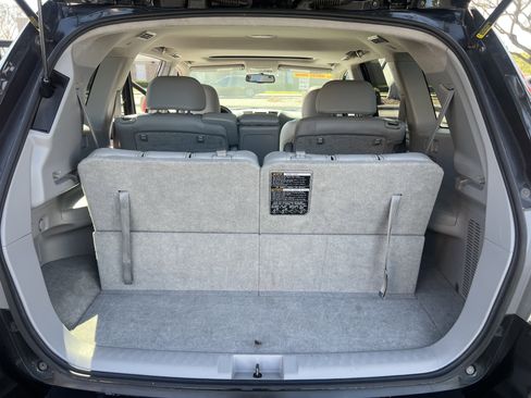 Used 2011 Toyota Highlander Limited image 38