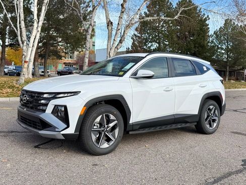 New 2026 Hyundai Tucson SEL image 1