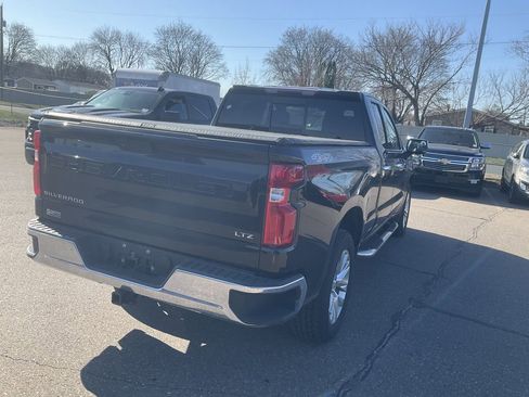 Used 2019 Chevrolet Silverado 1500 LTZ w/ LTZ Convenience Package image 2