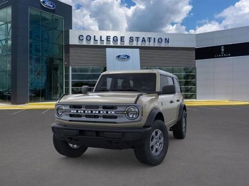 New 2025 Ford Bronco Big Bend image 2