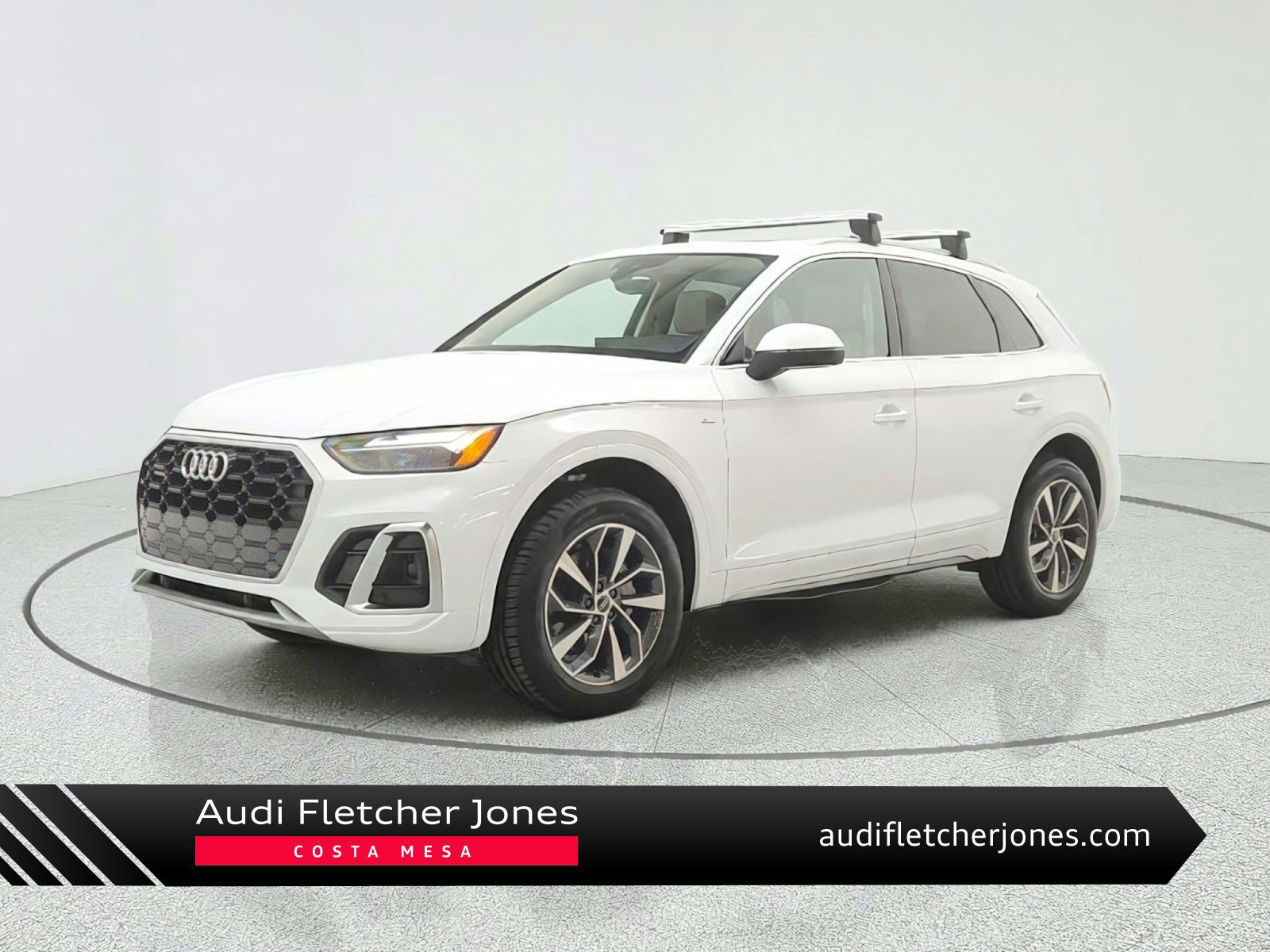 Used 2024 Audi Q5 2.0T Premium w/ Convenience Package AWD/4WD image 1
