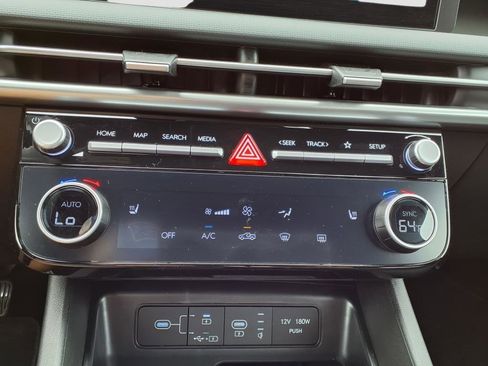 Used 2025 Hyundai Santa Cruz SEL image 22