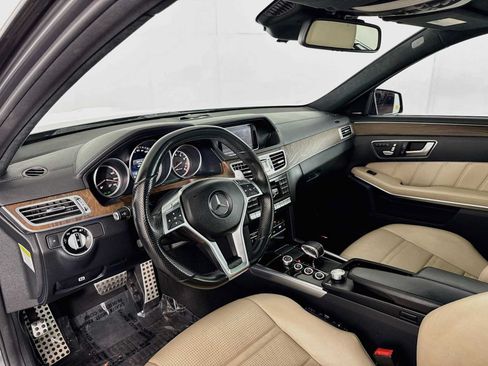 Used 2014 Mercedes-Benz E 63 AMG 4MATIC Sedan image 9