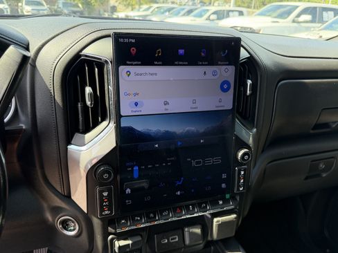 Used 2021 Chevrolet Silverado 1500 High Country AWD/4WD image 14