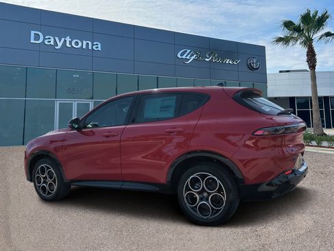 New 2025 Alfa Romeo Tonale image 5