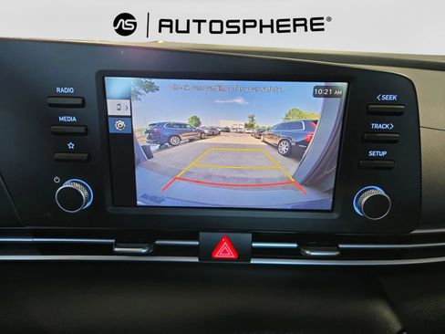Used 2024 Hyundai Elantra SE FWD image 37