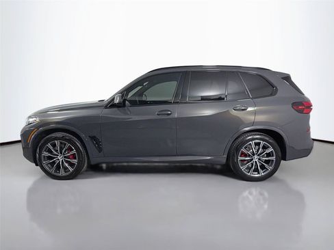 New 2026 BMW X5 xDrive40i w/ M Sport Package AWD/4WD image 8