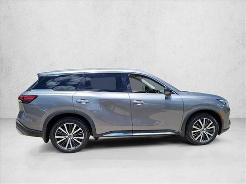 Used 2022 INFINITI QX60 Sensory w/ Cargo Package FWD image 4
