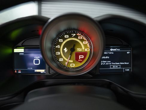 Used 2023 Ferrari Portofino M RWD image 44