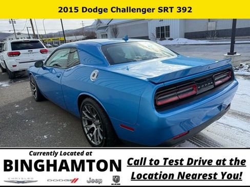Used 2015 Dodge Challenger SRT w/ Technology Group image 7