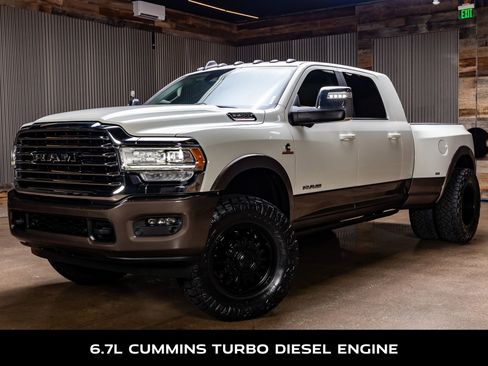 Used 2023 RAM 3500 Limited AWD/4WD image 5