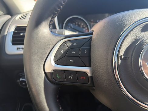 Used 2020 Jeep Compass Latitude w/ Cold Weather Group image 25