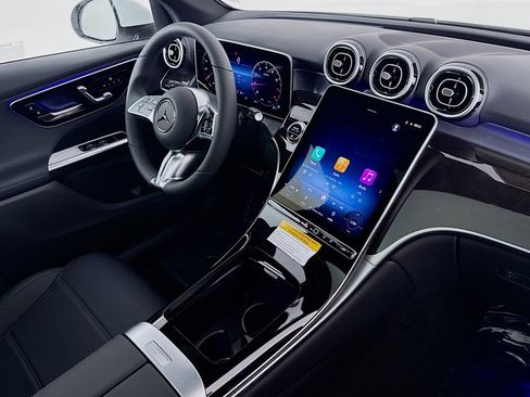 New 2026 Mercedes-Benz GLC 300 4MATIC image 15