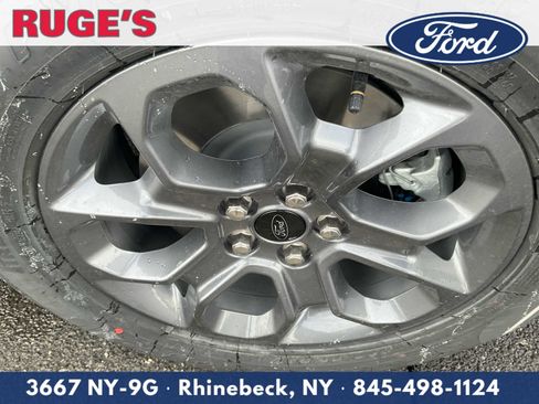 New 2026 Ford Maverick XLT w/ XLT Luxury Package image 10