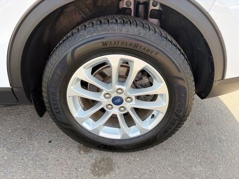 Used 2020 Ford Escape SE AWD/4WD image 15