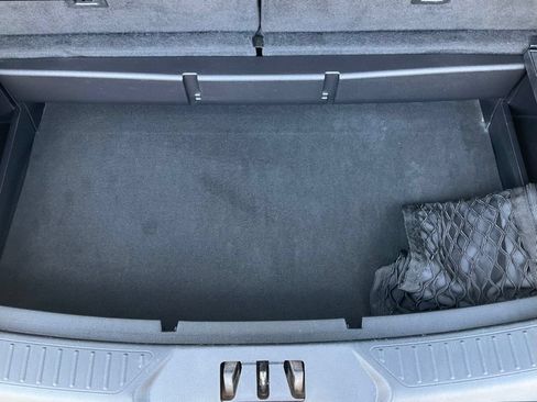 Used 2022 Ford Explorer ST w/ Equipment Group 401A AWD/4WD image 17