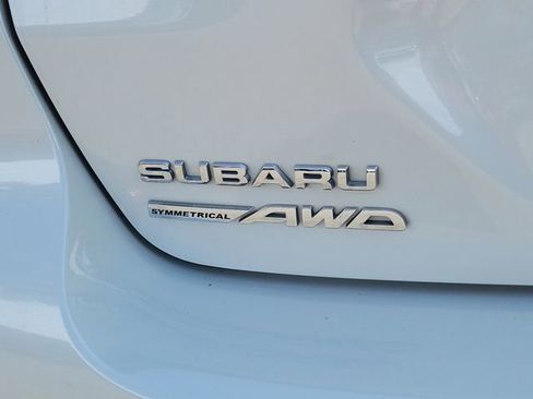 Used 2025 Subaru Crosstrek 2.0i Premium AWD/4WD image 31