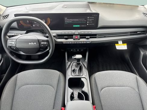 New 2026 Kia K4 FWD image 10