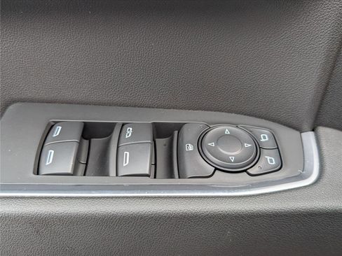 Certified 2024 Chevrolet Silverado 1500 LT image 18