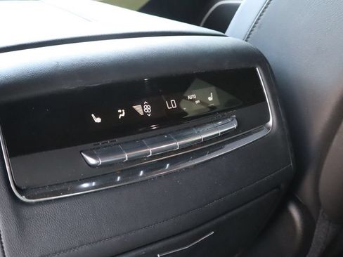 Used 2021 Cadillac Escalade Sport w/ Driver Assist Tech Package AWD/4WD image 34