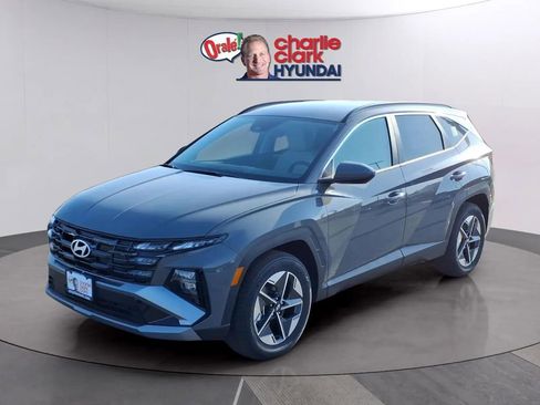 New 2026 Hyundai Tucson SEL image 1