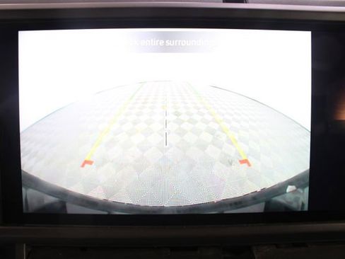 Used 2025 Jeep Wrangler Unlimited Sahara w/ Safety Group image 3