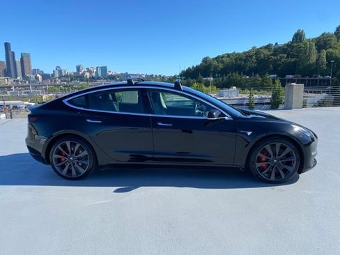 Used 2020 Tesla Model 3 Performance AWD/4WD image 2
