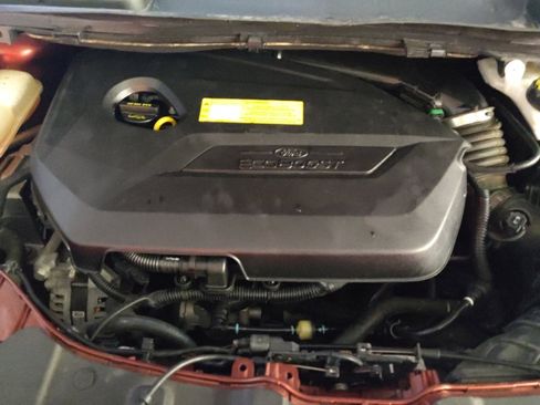 Used 2016 Ford Escape SE w/ Equipment Group 201A image 30