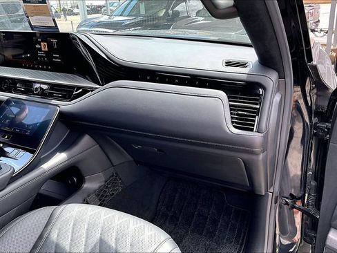 Certified 2026 INFINITI QX80 Autograph w/ Premium Cargo Package AWD/4WD image 22