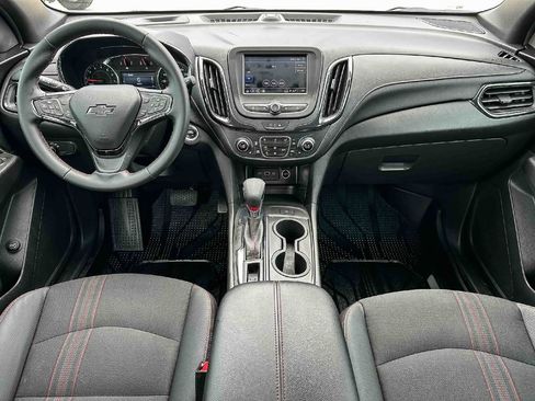 Used 2023 Chevrolet Equinox RS FWD image 11