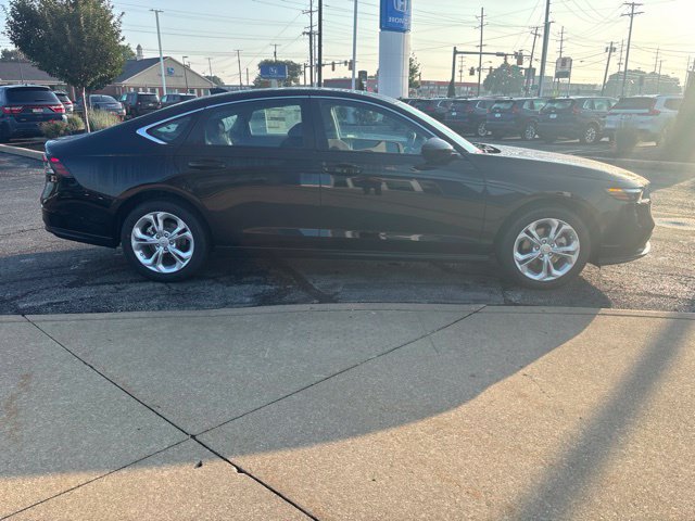 New 2026 Honda Accord LX image 7