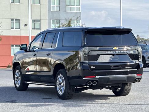 New 2026 Chevrolet Suburban Premier RWD image 15