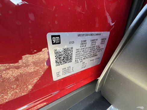 New 2026 Chevrolet Trax LT w/ Driver Confidence Package image 31