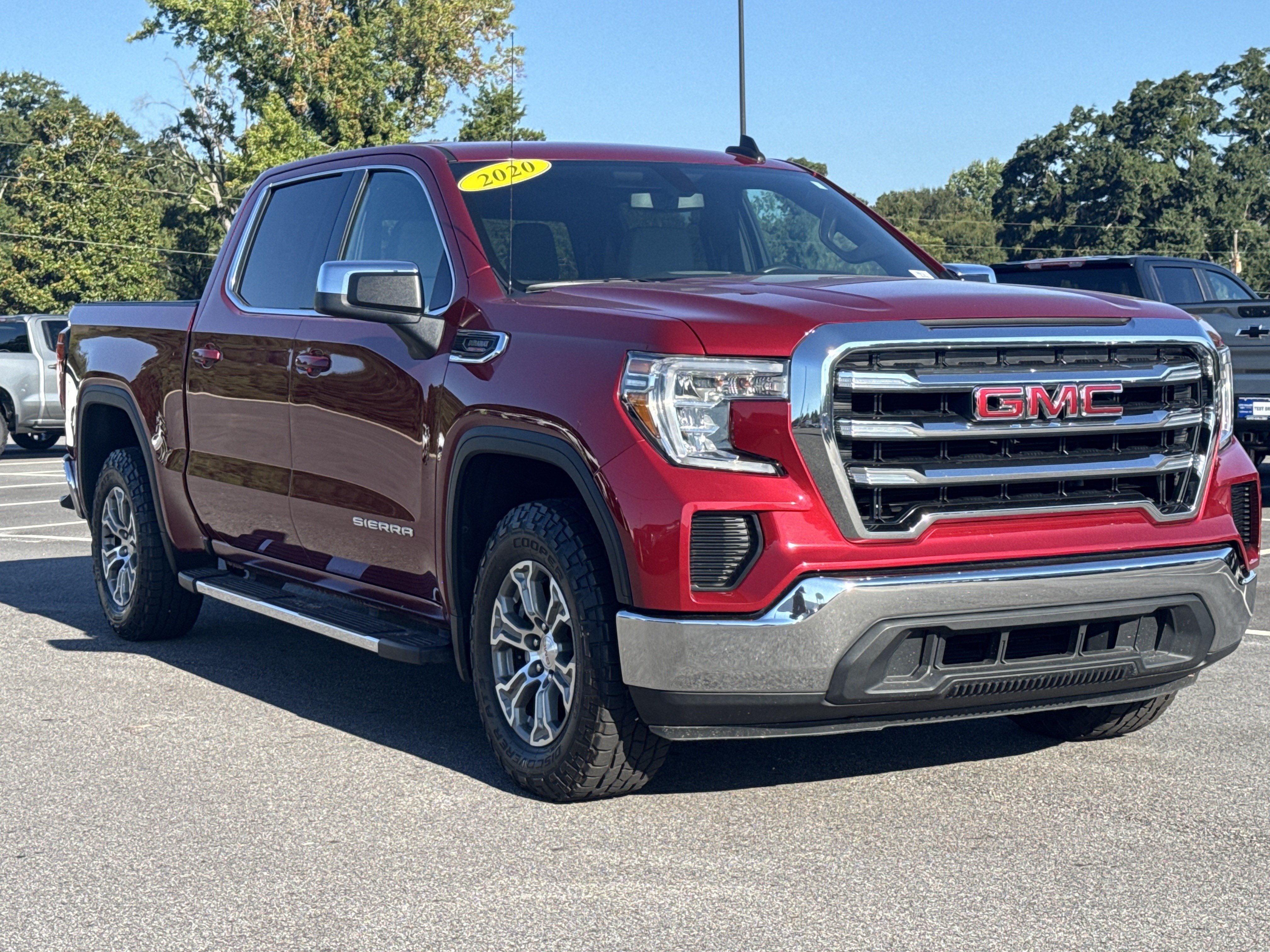 Certified 2020 GMC Sierra 1500 SLE w/ SLE Value Package RWD image 3