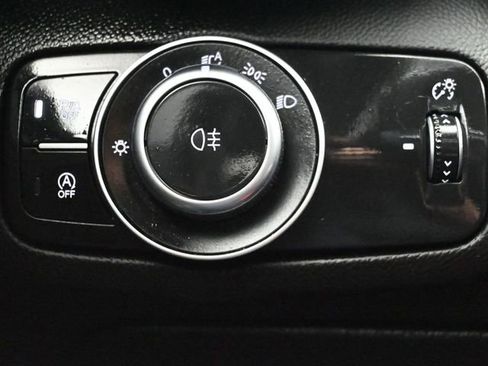 Used 2023 Alfa Romeo Giulia Veloce image 29