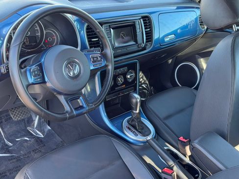 Used 2018 Volkswagen Beetle 2.0T S image 18