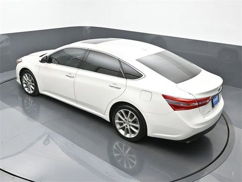 Used 2014 Toyota Avalon image 14