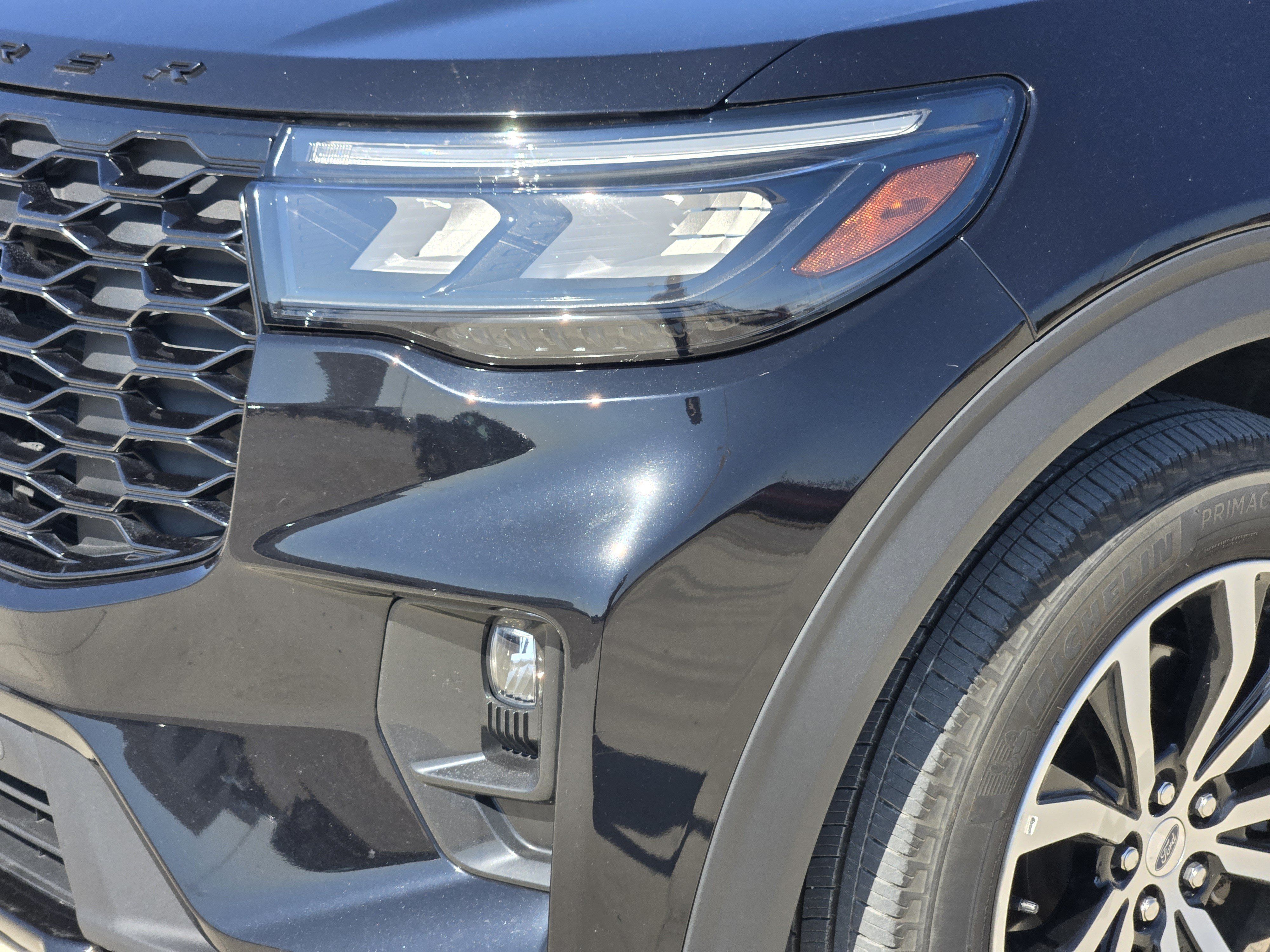 Used 2025 Ford Explorer ST-Line AWD/4WD image 8