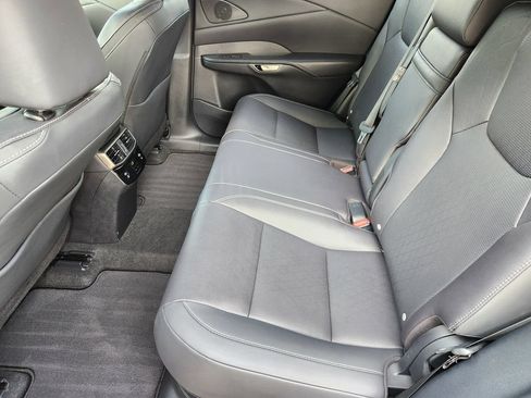 Used 2023 Lexus RX 350 w/ Accessory Package (Z1) AWD/4WD image 30