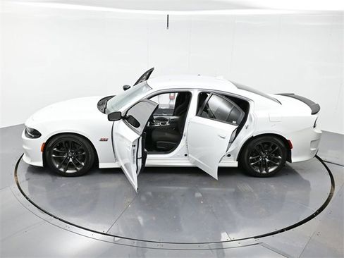 Used 2023 Dodge Charger Scat Pack w/ Technology Group image 39