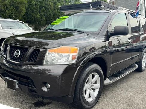 Used 2015 Nissan Armada SV w/ SV Driver Package RWD image 2