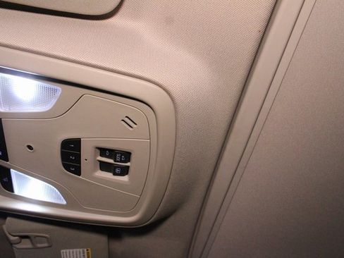 Used 2019 Chevrolet Impala Premier image 23