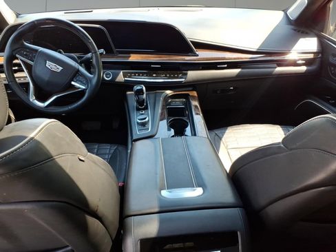 Used 2022 Cadillac Escalade Sport Platinum AWD/4WD image 8