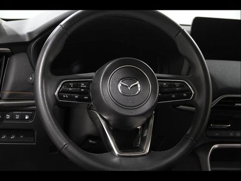 Certified 2025 MAZDA CX-70 Plug-In Hybrid w/ Premium Pkg AWD/4WD image 7