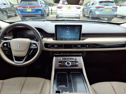 Certified 2022 Lincoln Aviator Reserve w/ Equipment Group 201A RWD image 7