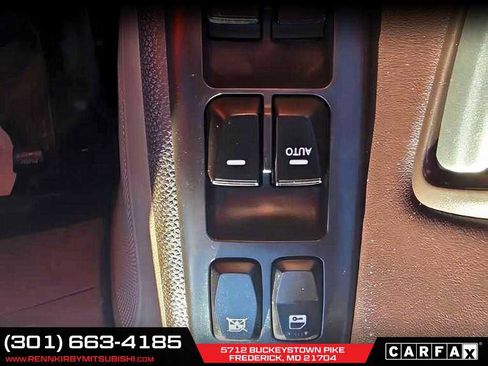 Used 2012 Hyundai Tucson Limited w/ Premium Pkg image 16