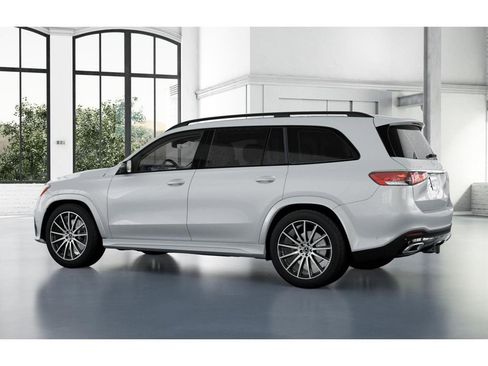New 2026 Mercedes-Benz GLS 450 4MATIC image 31