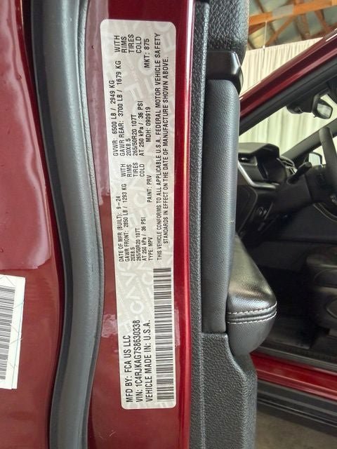 Used 2025 Jeep Grand Cherokee L Altitude AWD/4WD image 23