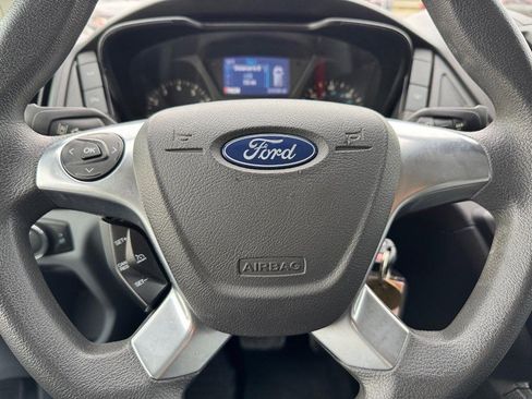 Used 2018 Ford Transit 350 XL image 19