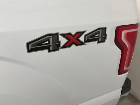 Used 2017 Ford F150 XLT AWD/4WD image 15